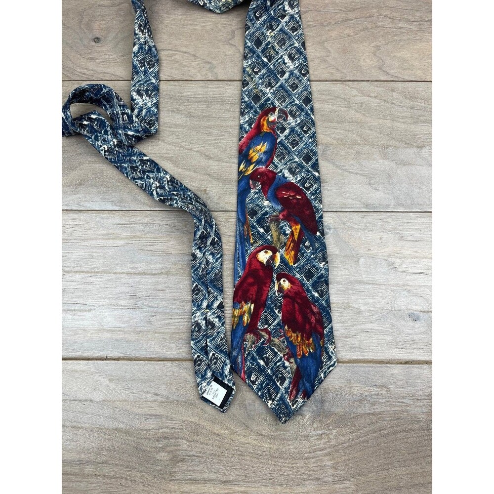 Ed Mancere Men's Tie Blue Red Parrot Pattern Silk 57 inch